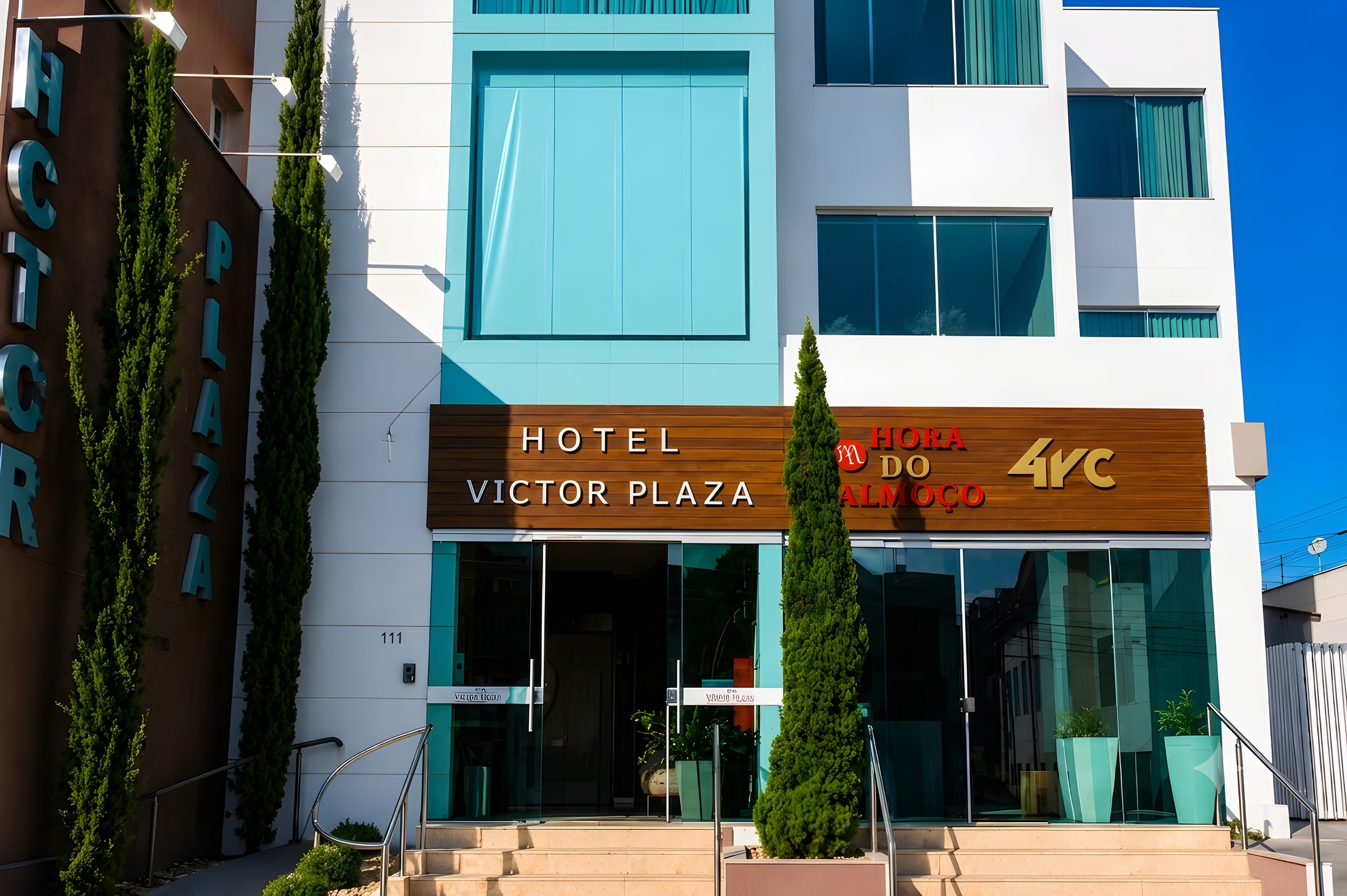 Fachada do Hotel Victor Plaza Formiga